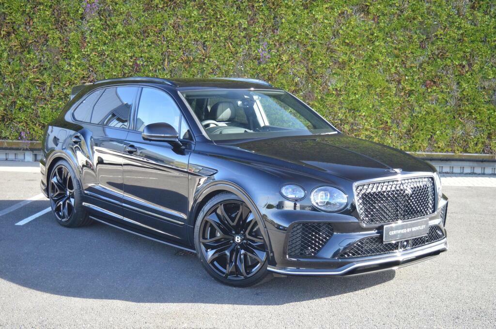 Smooth and Comfortable Long Distance Chauffeur Services London Luxury Vehicle