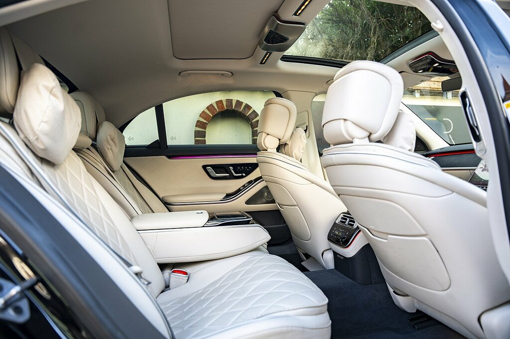 Premium Chauffeur Hire for Corporate Travel Executive Transfer Executive Interior Cabin