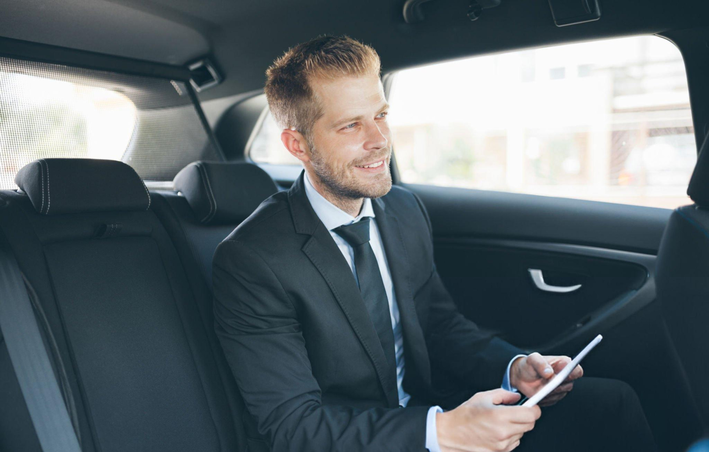 Luxury Private Car Hire London vehicle