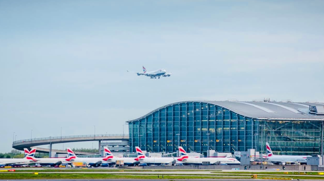Airport Chauffeur Service London luxury airport pickup