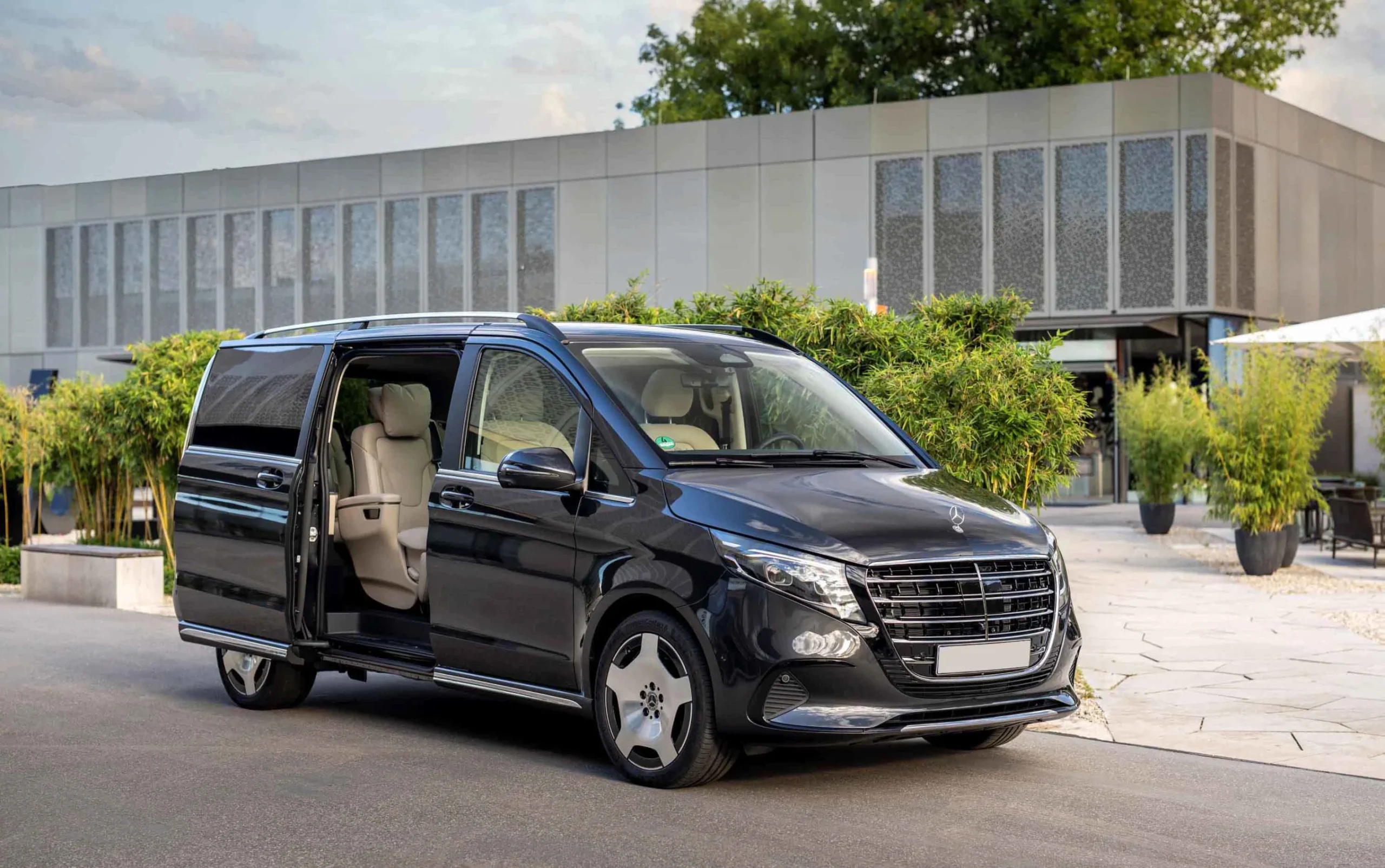 First Class MPV Service London
