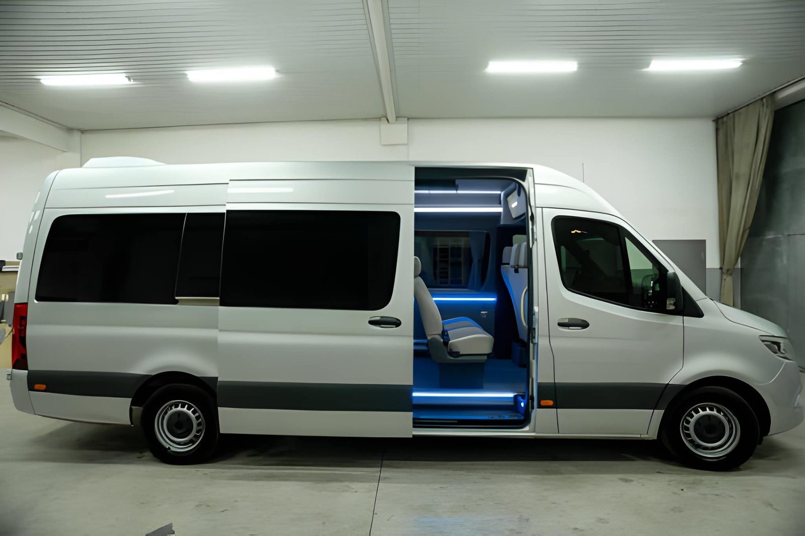Luxury Van Hire London vehicle