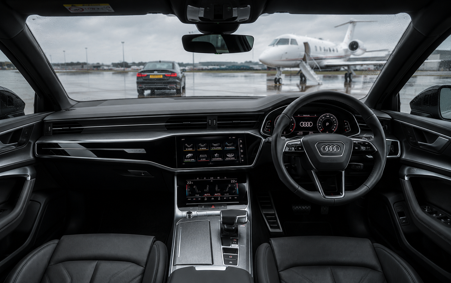 Chauffeur Private Airport Service Luxury MPV Interior Cabin with Premium Leather Seating and Digital Fields