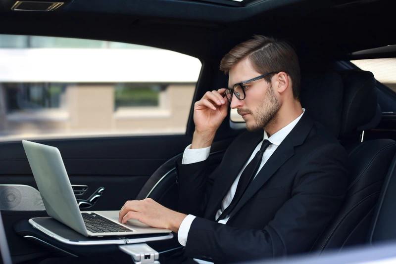 Best Chauffeur Service In London Luxury Chauffeur Interior Driver View