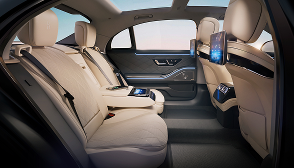 Luxury First Class Chauffeur London Tour