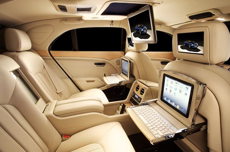 Private Chauffeur Hire London Elite Driver Opening Luxury Car Passenger Door