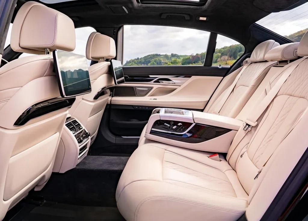 Luxury Chauffeur London